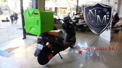 Caja plástica 40 x 40 cm